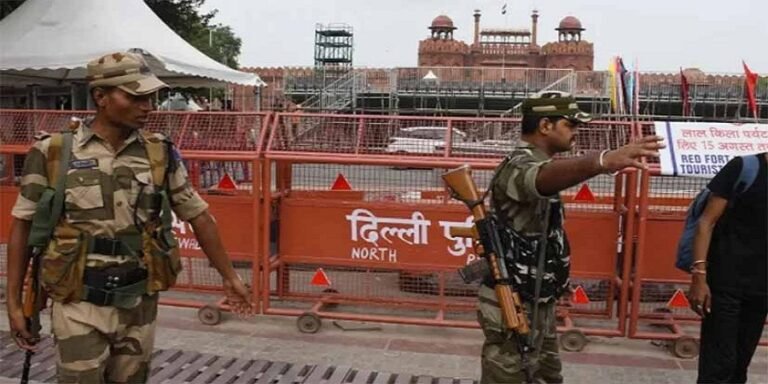 सुरक्षा एजेंसियों ने चेताया: लाल किला और देश के बड़े मंदिरों पर आतंकियों का निशाना, हाई अलर्ट जारी