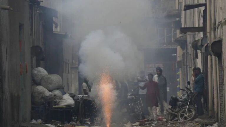 IQAir’s Annual report on Pollution: पाकिस्तान दुनिया का सबसे प्रदूषित देश, केवल 13 देश WHO के मानकों पर खरे उतरे, जानें भारत की रैंकिंग